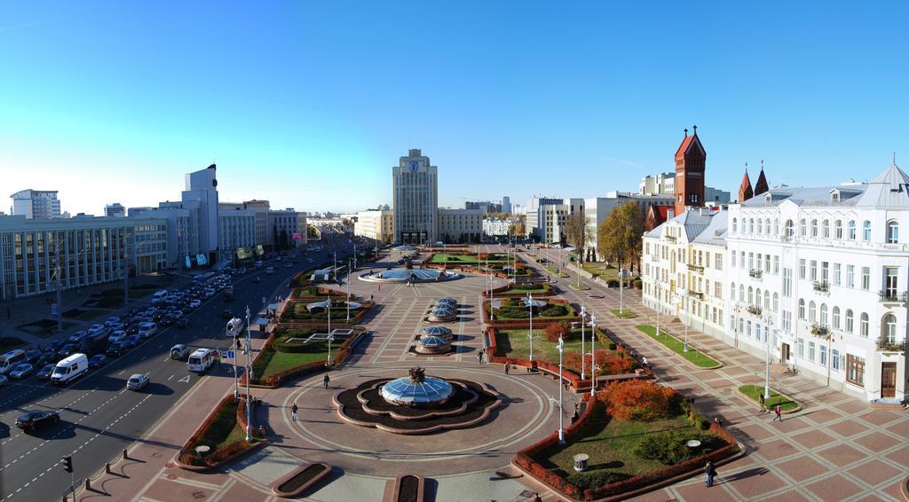 Hotel Minsk Exterior photo